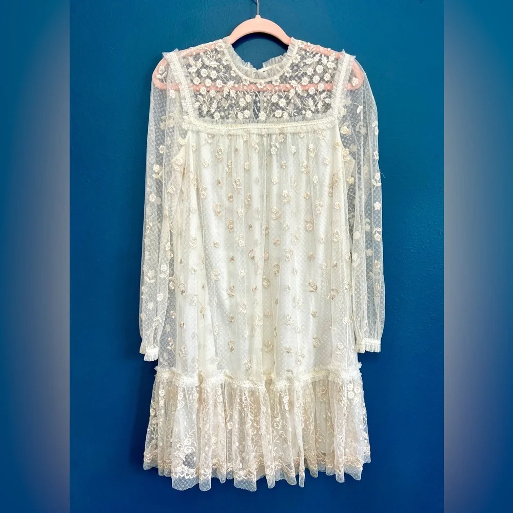 Needle & Thread Reflection Disty Cream Embroidered Floral Lace Dress - Size 6 - Picture 3 of 16